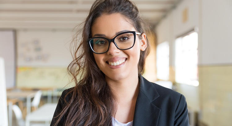 profesora idiomas aula